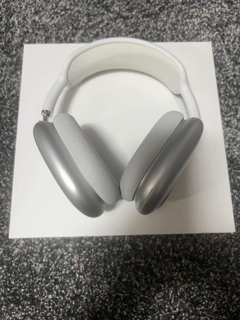 AirPods Max シルバー 専用ケース付き 超美品 試着程度