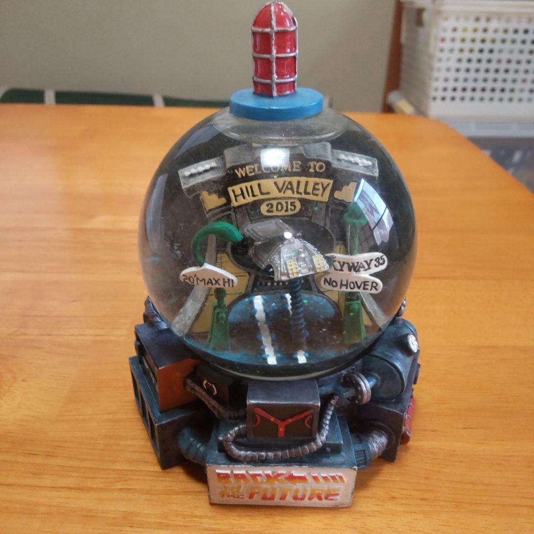 希少 バック・トゥ・ザ・フューチャー スノードーム バック・トゥ・ザ・フューチャー】コラボ スノードーム | [公式