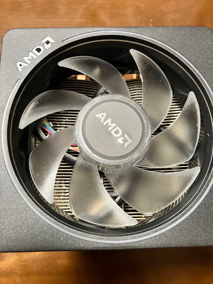 AMD Ryzen 9 3900X 3.8GHz 12コア / 24スレッド