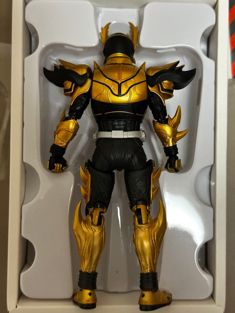 S.H.Figuarts 仮面ライダークウガ　ライジングアルティメット　真骨彫