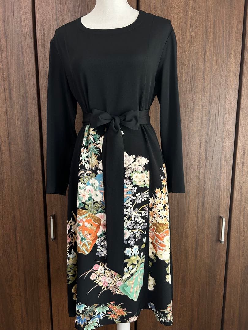 着物リメイク 黒留袖 正絹 ワンピース 花柄 フレアスカート 長袖