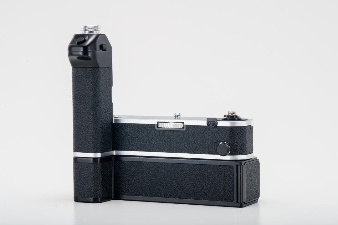 ニコンF2モータードライブ NIKON MD-2 / MB-1 #38 ニコン F2用 モータードライブ MD-2＋MB-1 - 日進堂カメラ オンライン