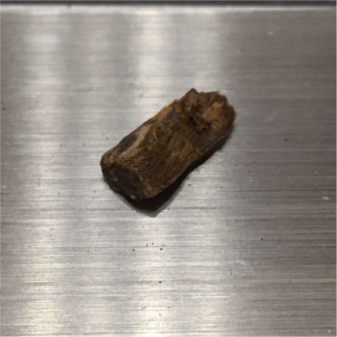 ●志野流香道 ●蜂谷宗玄銘 伽羅 「八重藤」0.27g ●香木