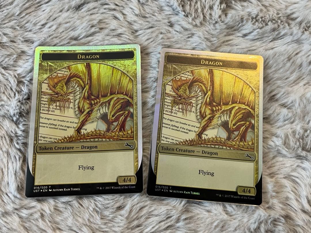 MTG 【foil】 ドラゴントークン - メルカリ