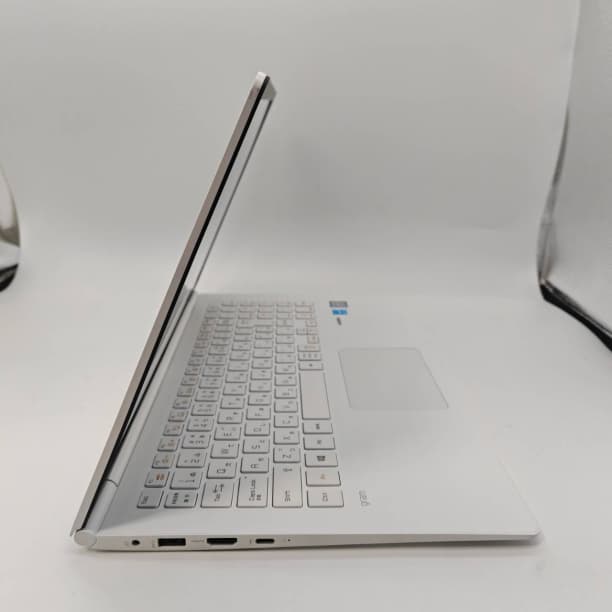 第8世代 i7 軽量 LG gram 15 16GB SSD512GB オフィス
