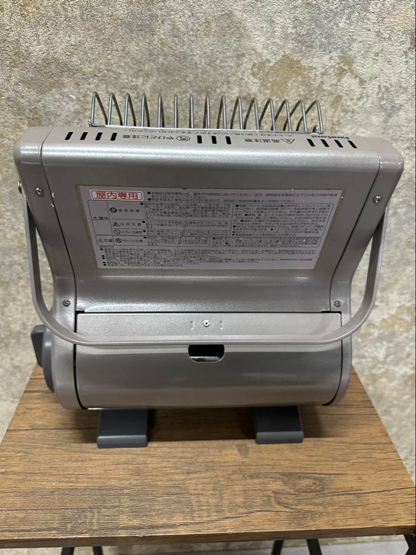 Iwatani カセットガス ストーブ CB-STV-2 屋内用 1.0kW