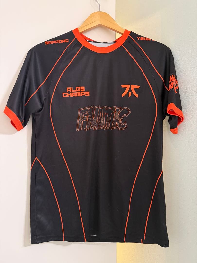 FNATIC 会場限定公式応援シャツ - メルカリ