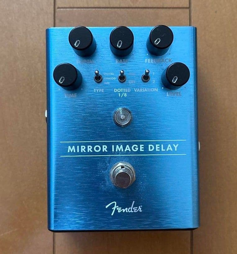 ギター Fender MIRROR IMAGE DELAY Amazon.com: Fender Mirror Image Delay Pedal : Everything Else