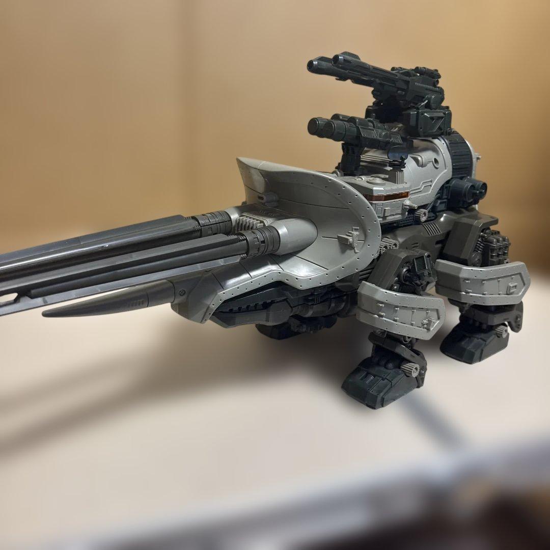 ゾイド　マッドサンダー Amazon.co.jp: 【ゾイド・ZOIDS】マッドサンダー 復刻版