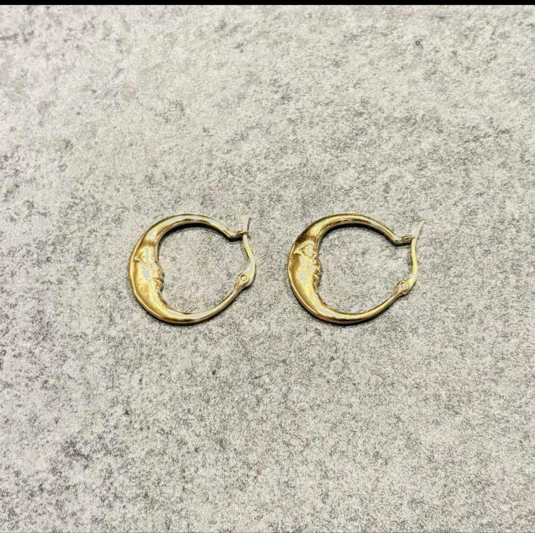 ムーンピアス 両耳 常田大希 King Gnu 着用風 - メルカリ