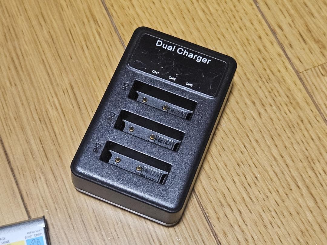 SONY VLOGCAM ZV-1 24-70mmF1.8-2.8+アクセサリー