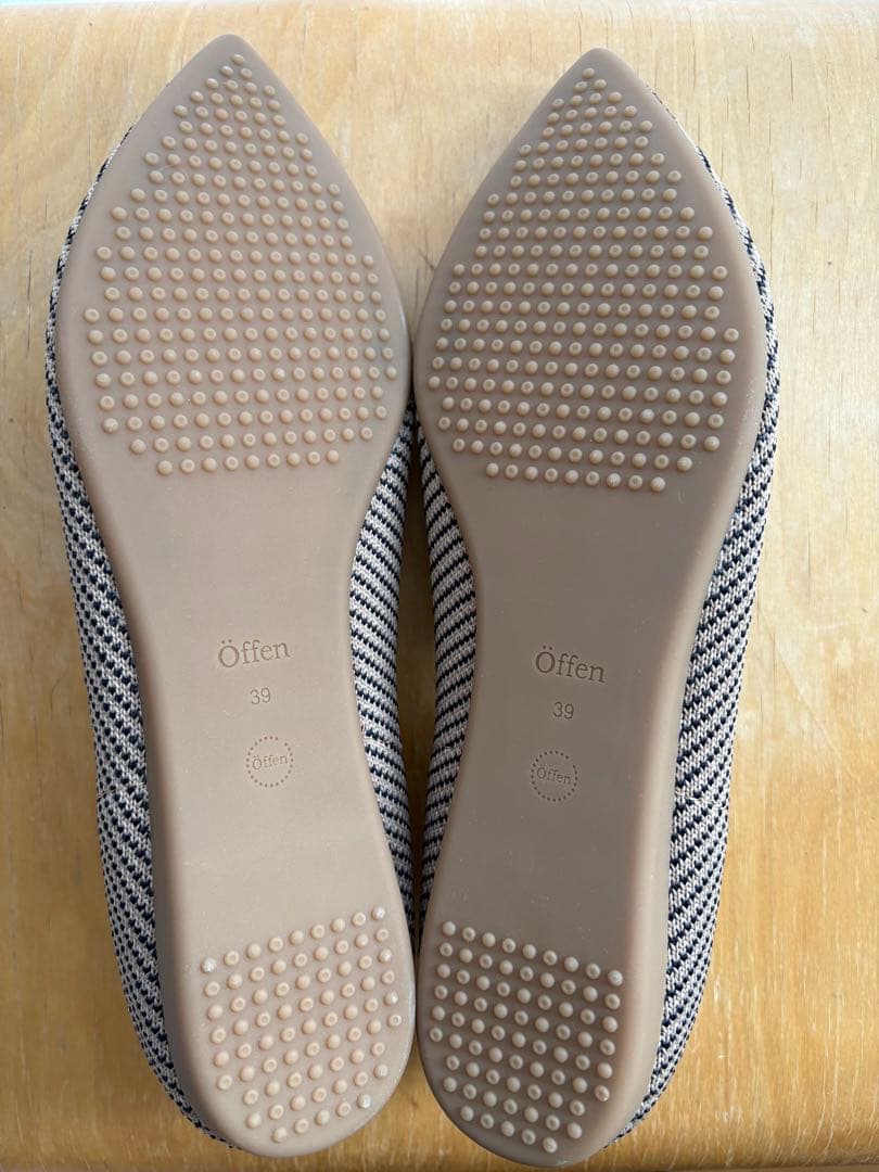 新品】Öffen pointed-CROWNPサイズ39 - メルカリ