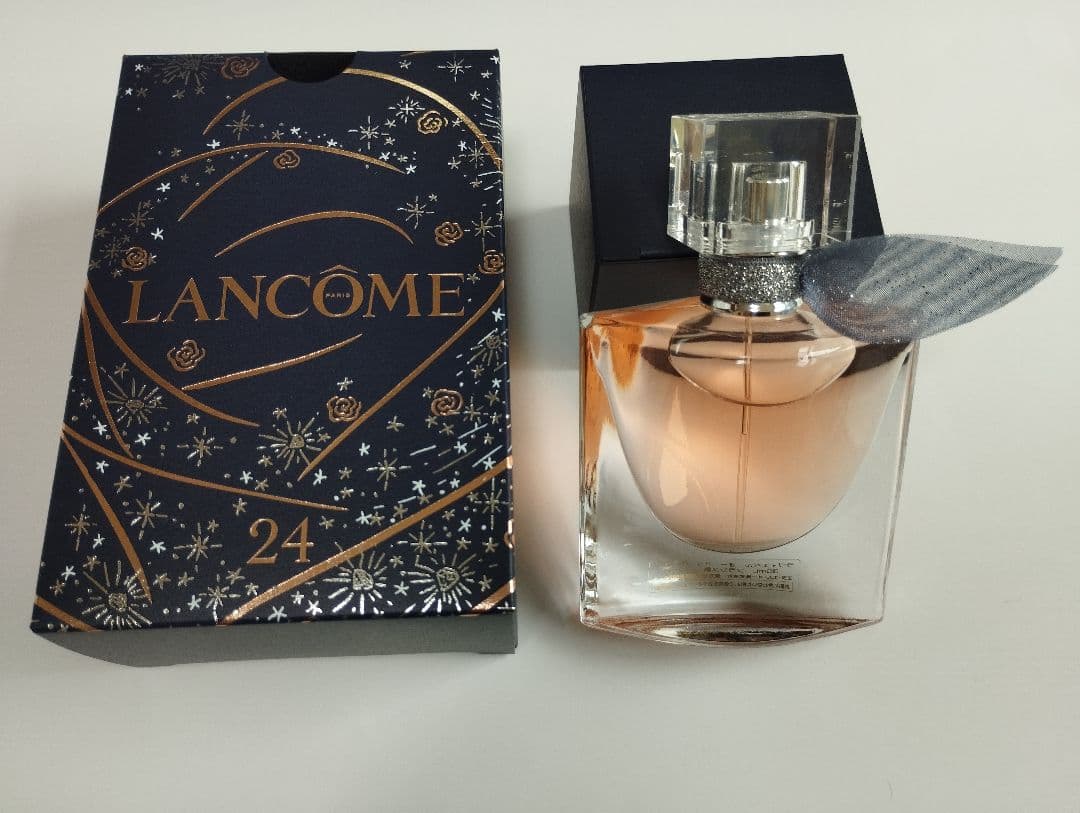 お値下げ中】LANCOME アドベントカレンダー箱&ラヴィエベル30mL他の