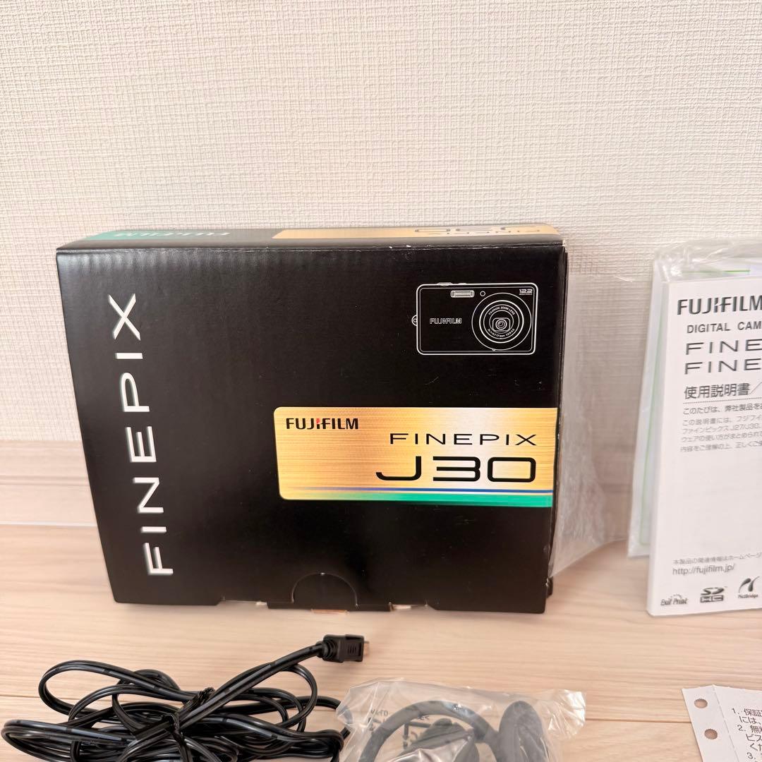 美品 付属品多 FUJIFILM Finepix J30 フジフィルム