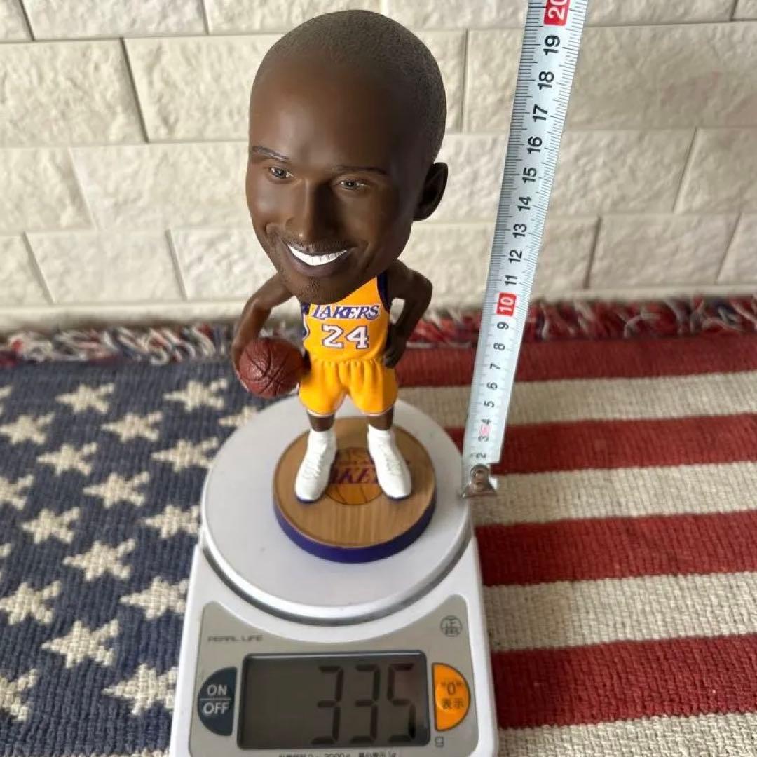 Kobe Bryant Bobblehead 24 レイカーズ ボブルヘッド人形