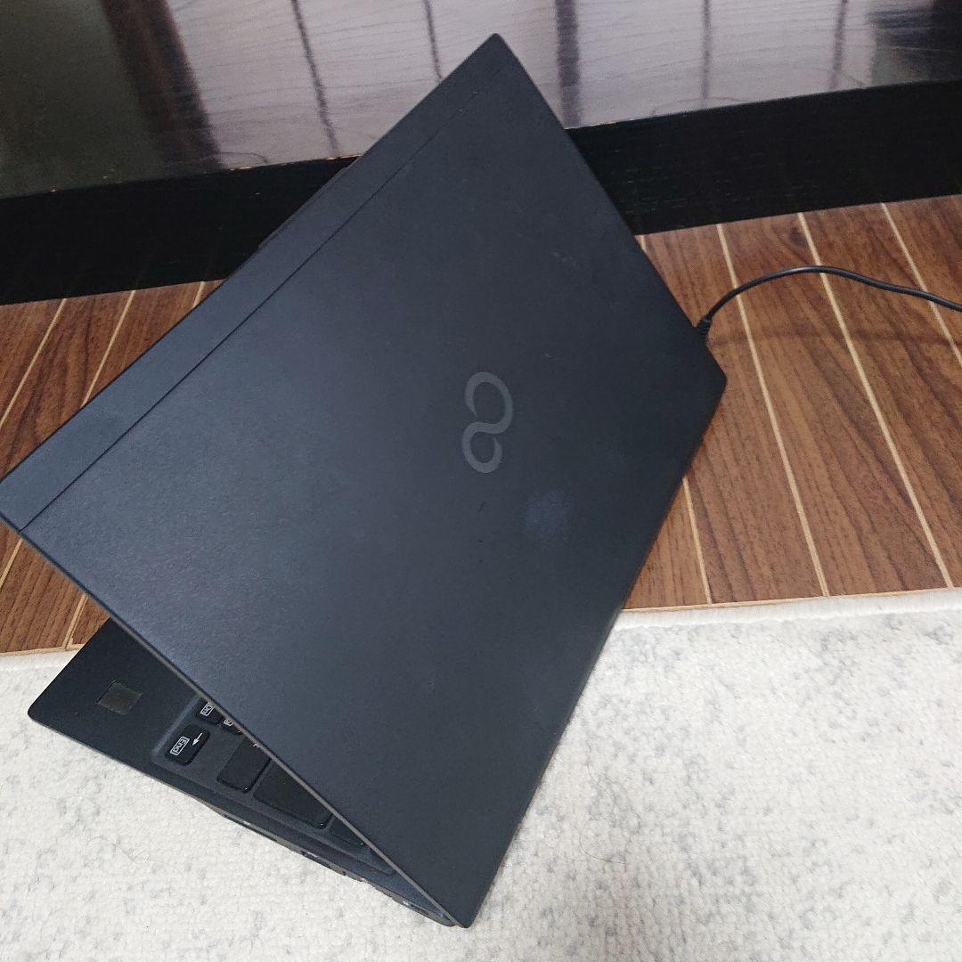 Fujitsu LIFEBOOK U939/Bメモリ4GB SSD office