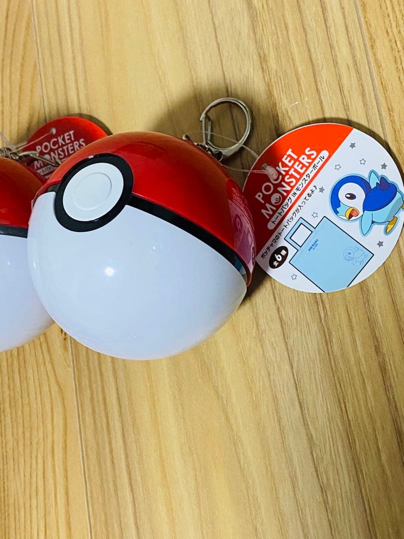 ポケモン トートバッグinモンスターボール ルカリオ&ポッチャマ - メルカリ