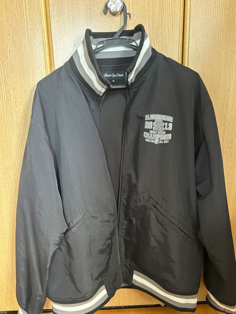 Black Eye Patch champion ナイロンジャケット M - メルカリ