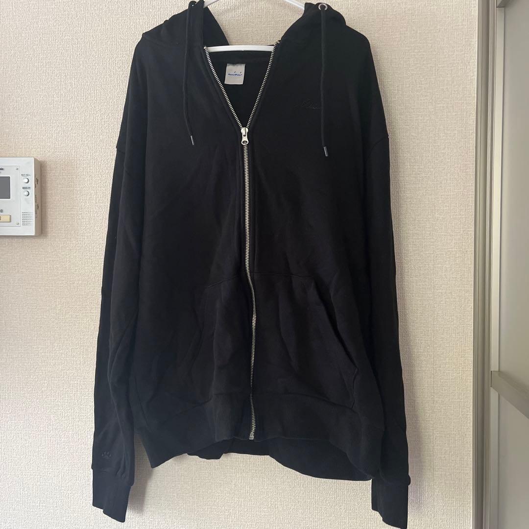INI 藤牧京介 パーカー 黒 Mサイズ - メルカリ