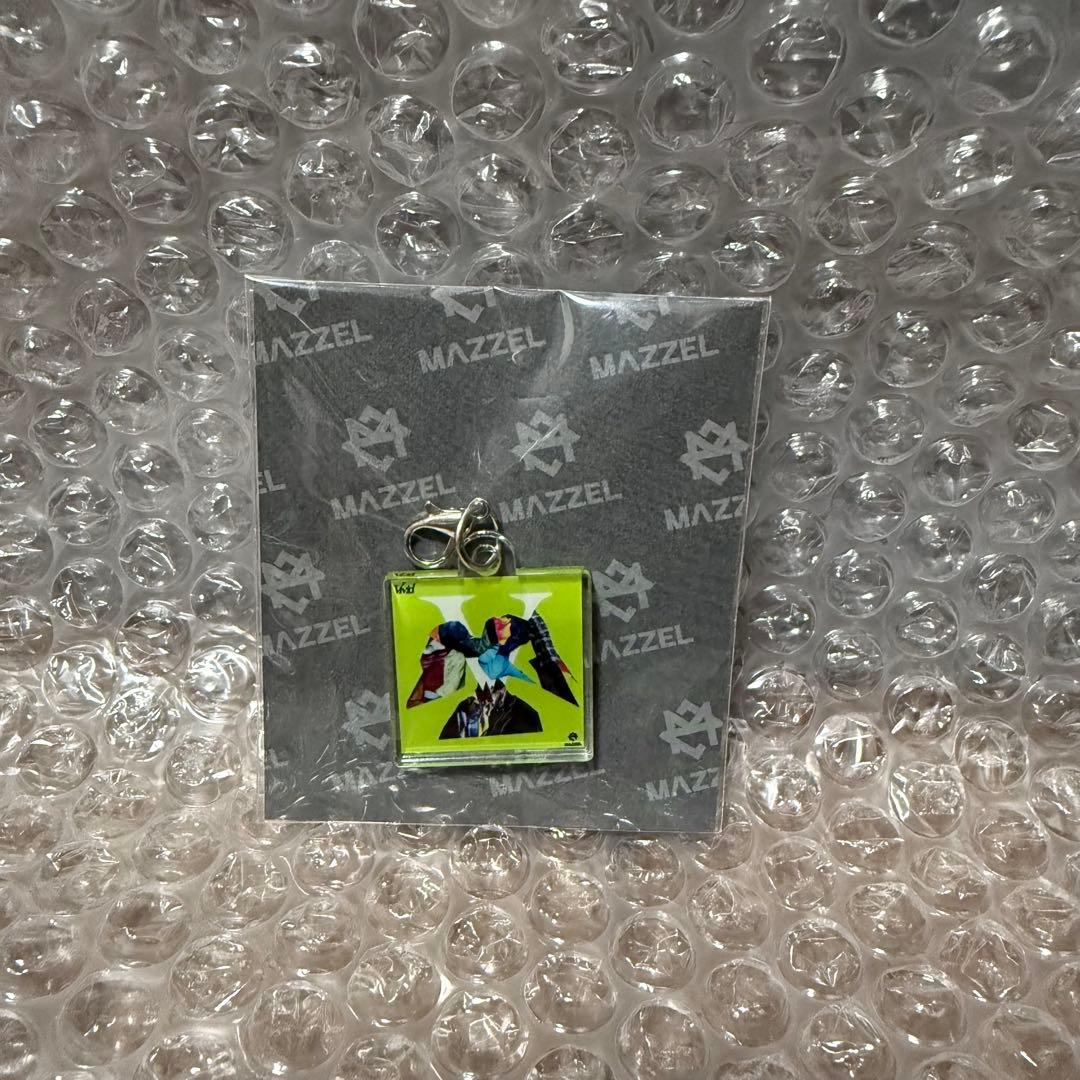 MAZZEL チャームコレクトキーチェーン ジャケットチャーム