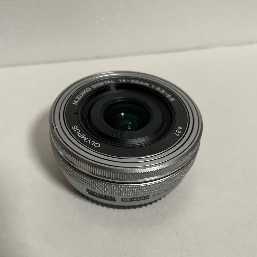M.ZUIKO ED 14-42mm F3.5-5.6 EZ シルバー