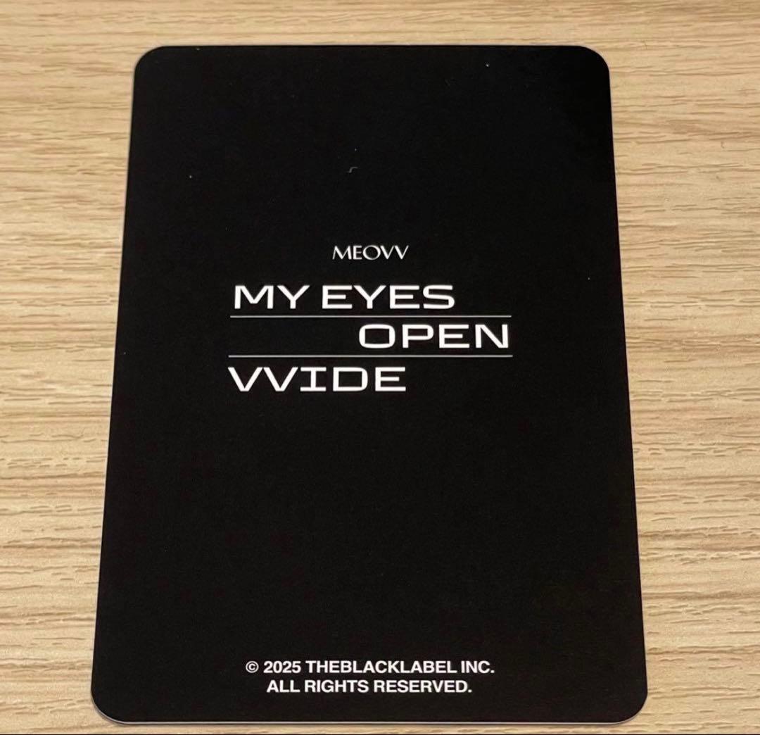 MEOVV トレカ ガウォン 本国POPUP 特典 - メルカリ