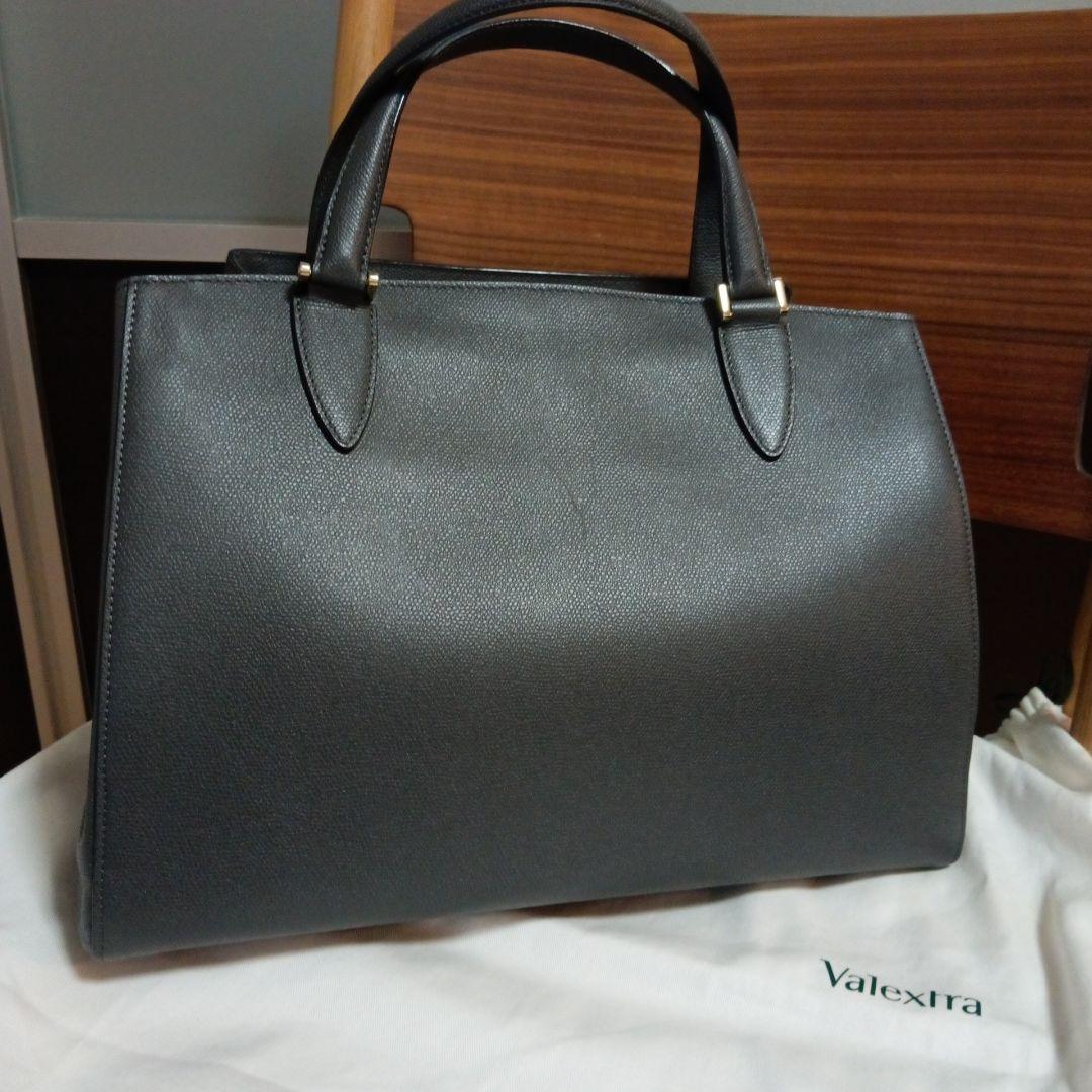 Valextra グレー レザー トートバッグ - メルカリ