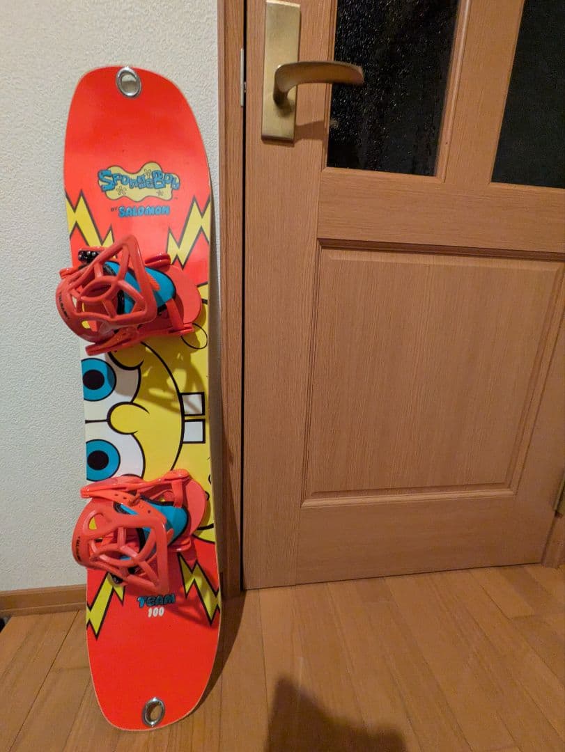 サロモン スポンジボブ スノーボード 100 キッズ ジュニア 板