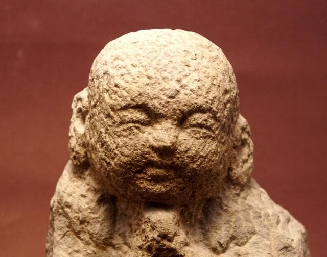 メルカリ出品石地蔵2 NO178