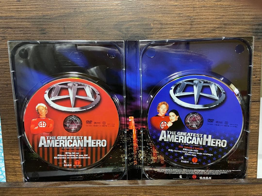 DVD】アメリカン・ヒーロー DVD-BOX PART.1 - メルカリ