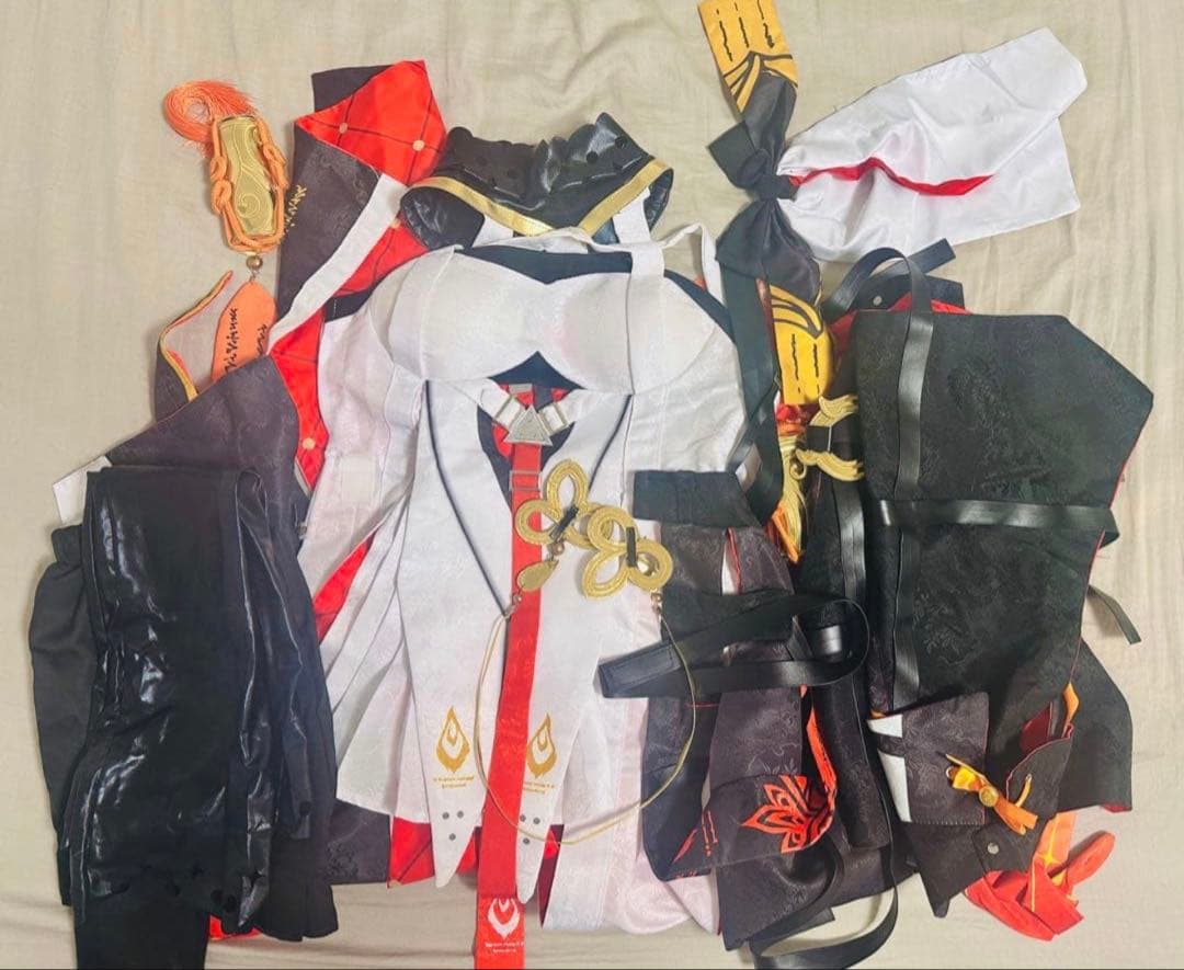 ウェッグ付き】鳴潮 長離 コスプレ衣装 Changli Lサイズ - メルカリ