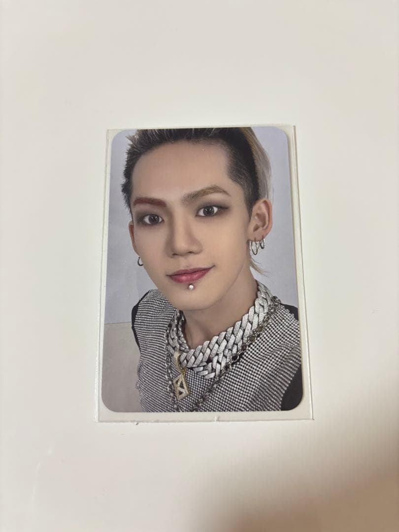 TREASURE ヒョンソク トレカ reboot - メルカリ