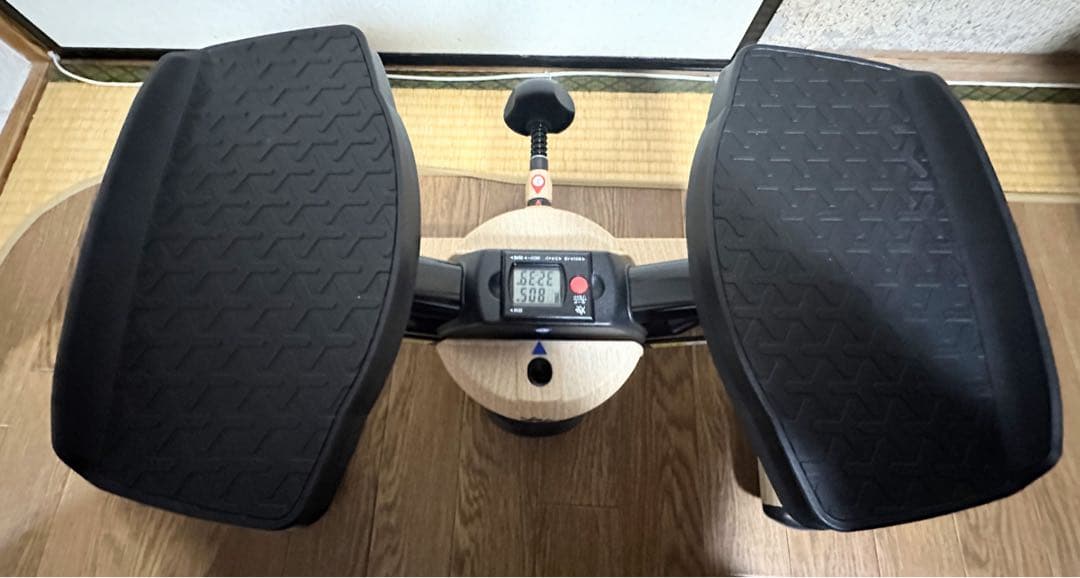 エクササイズマシン デジタルディスプレイ付き 即購入⭕️ 値下げ交渉〇