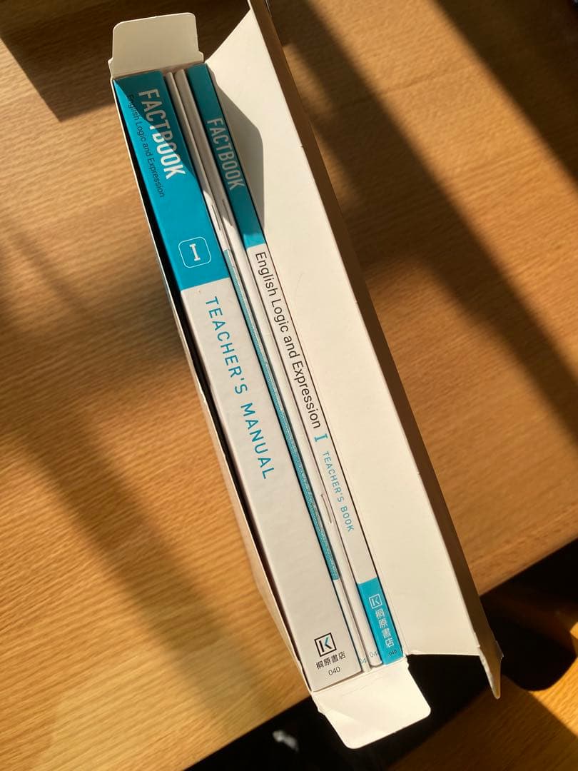 2022年　教師用指導書　ファクトブック　桐原書店　倫理表現　DVD付