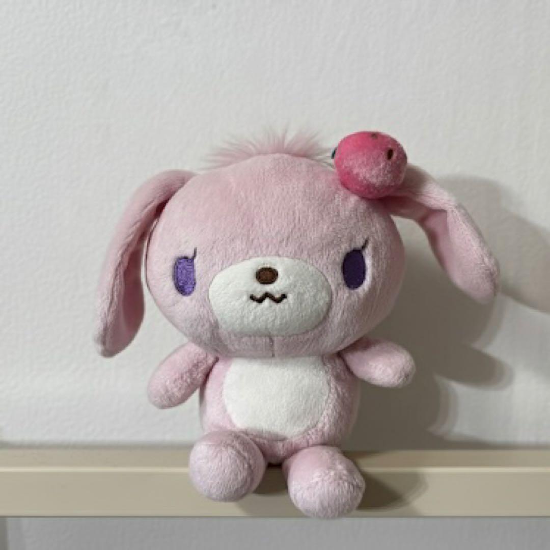 シュガバニ ストロベリーうさぬいぐるみ(平成当時品) シュガーバニーズ ストロベリーうさ ぬいぐるみ - メルカリ