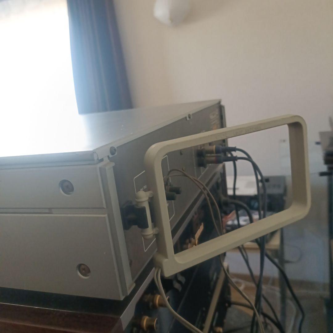 TRIO KT -1000 FM/AMラジオ ステレオチューナー