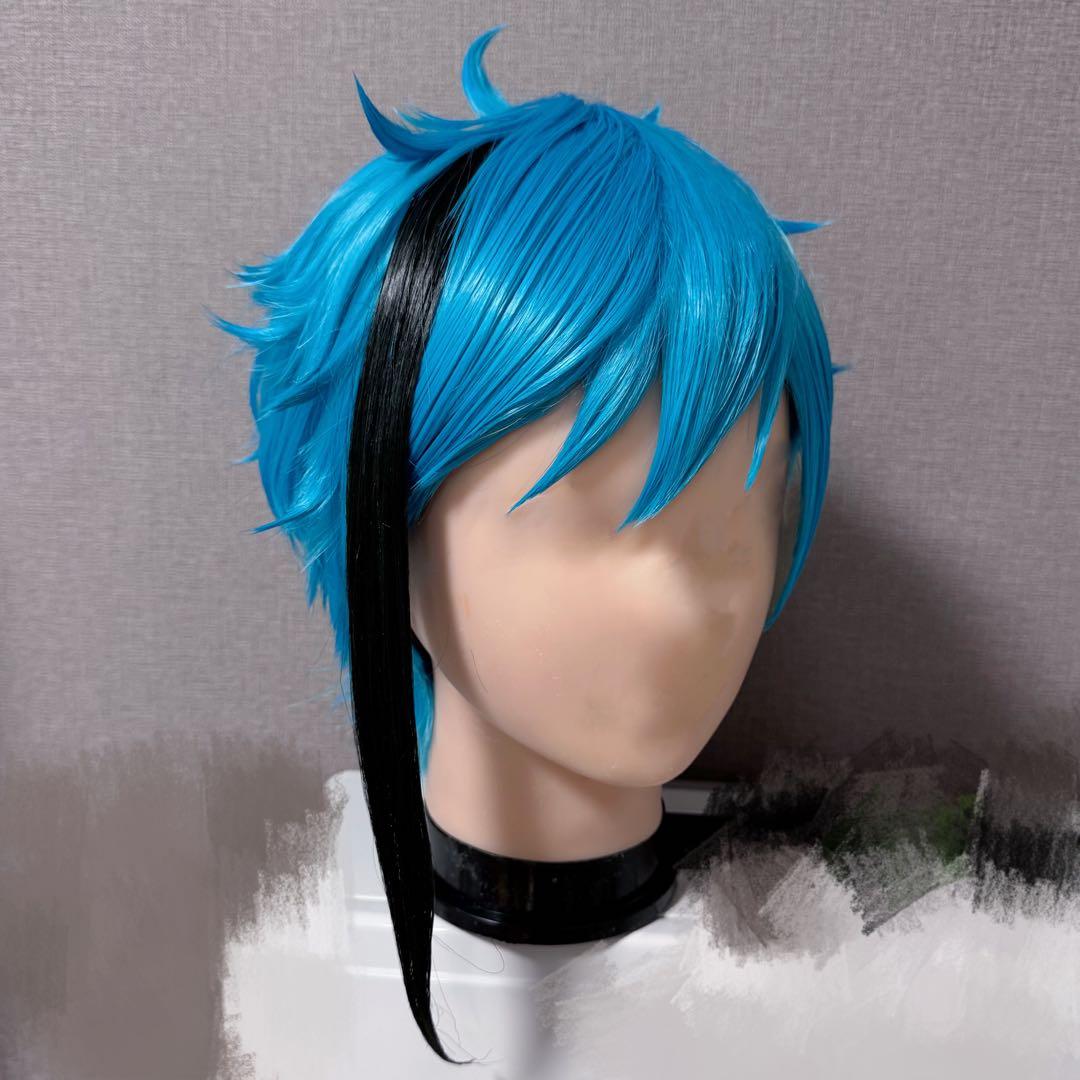 ツイステ　フロイド　ウィッグ　コスプレ Amazon.co.jp: 【Azuiblc】ツイステ フロイド・リーチ コスプレ