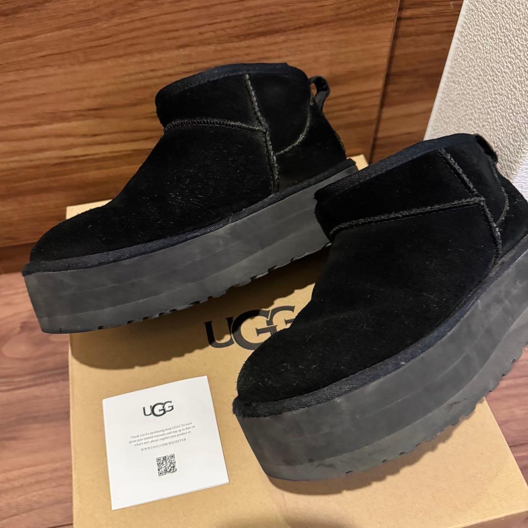 UGG Classic Ultra Mini Platform 黒　25cm UGG Women's Classic Ultra Mini Platform in Black
