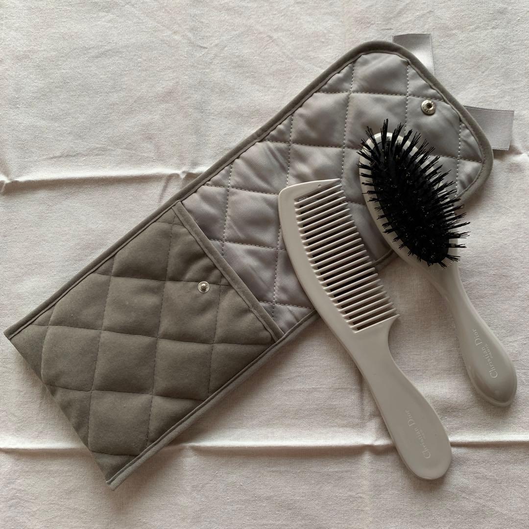 Christian Diorクリスチャンディオール ヘアブラシ コーム ポーチ