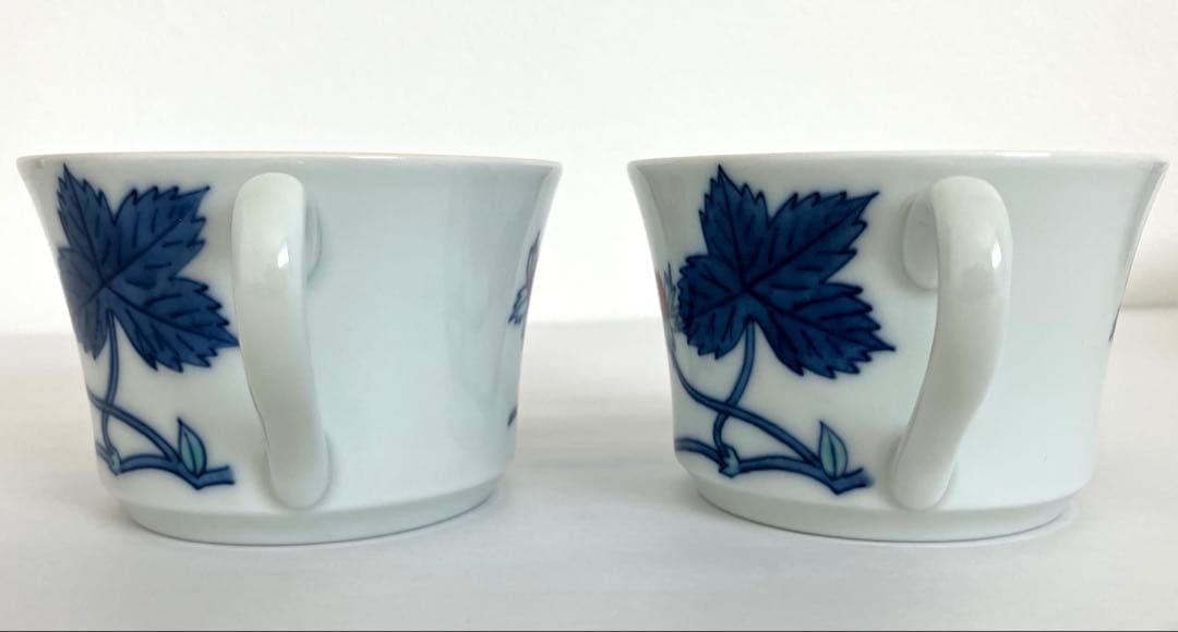 ☆専用です☆今泉今右衛門☆2客☆ 錦苺絵紅茶碗☆いちご - メルカリ