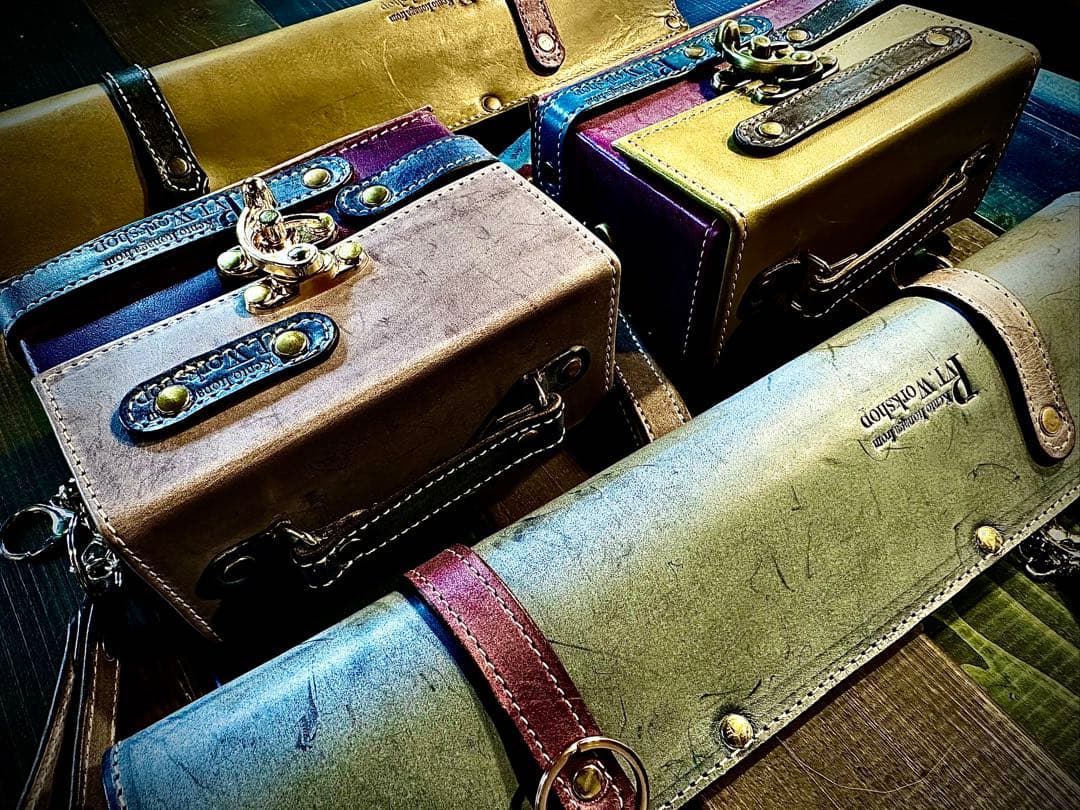 2月SALE品！Pvt.Workshop極CL 本革 デッキケース ハーフプレマ - メルカリ