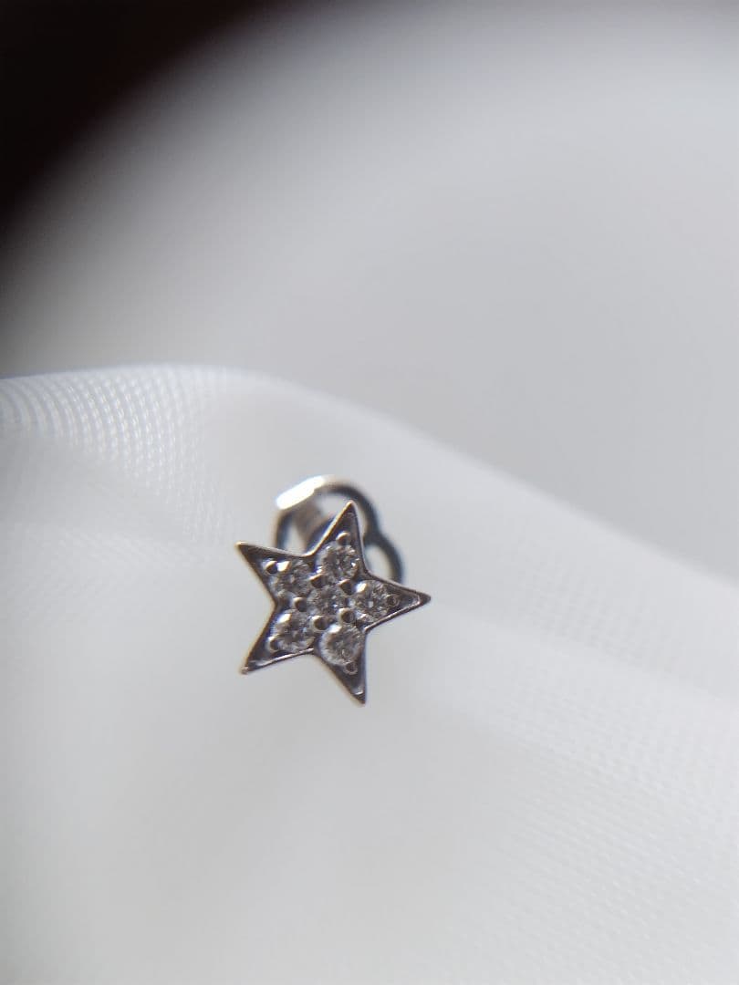 ポンテヴェキオ k18WGピアス ダイヤ スター星ピアス片耳 AHKAH ete