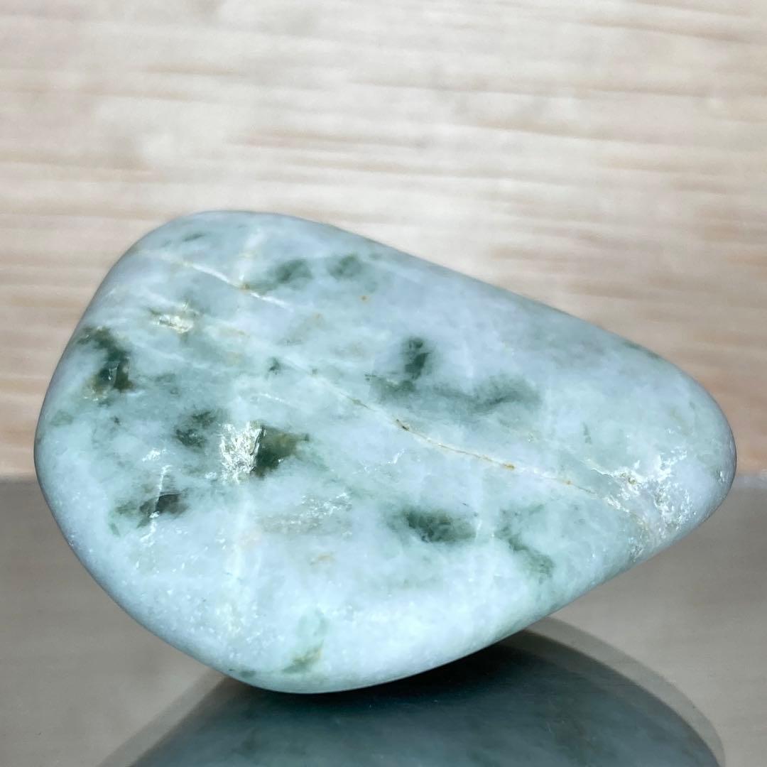 【専用品】糸魚川翡翠　翡翠　白×ロウカン翠　原石　47.7ｇ