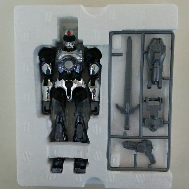 超光戦士シャンゼリオン」可動リアルモデル・シャンゼリオン（美品