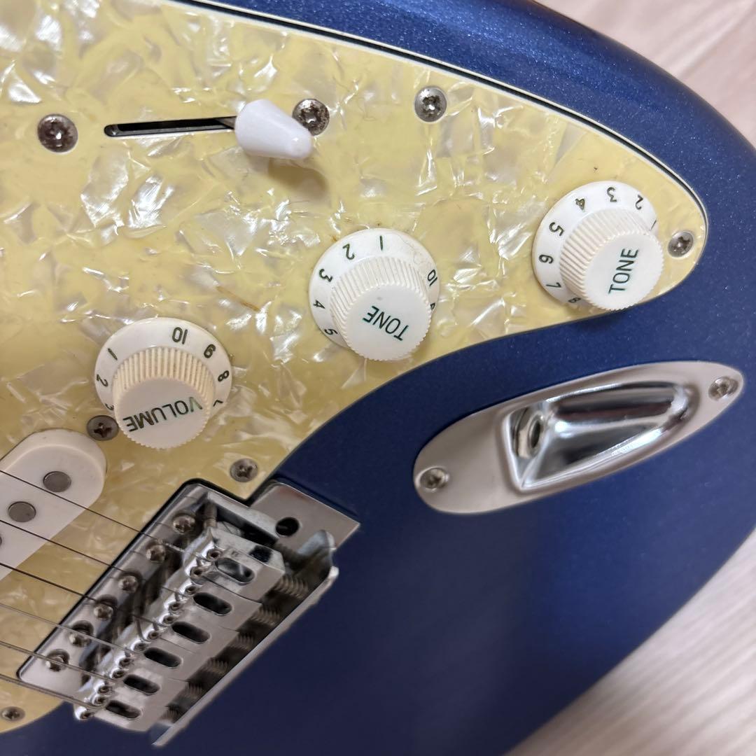 Mavis ストラトキャスタータイプ エレキギター 青 - メルカリ