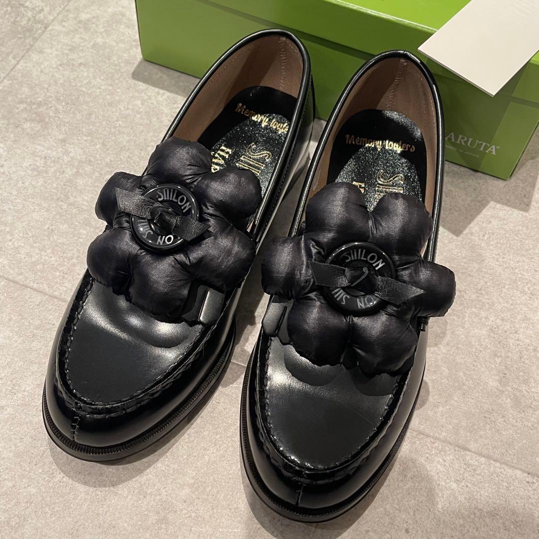 ね*こ様 SIIILON HARUTA toy flowerローファー 新品 - メルカリ