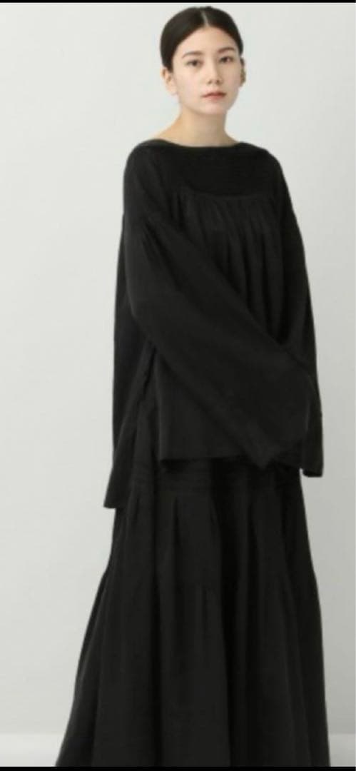 新品 未使用 Curensologyシルクコットンボリュームピンタックブラウス