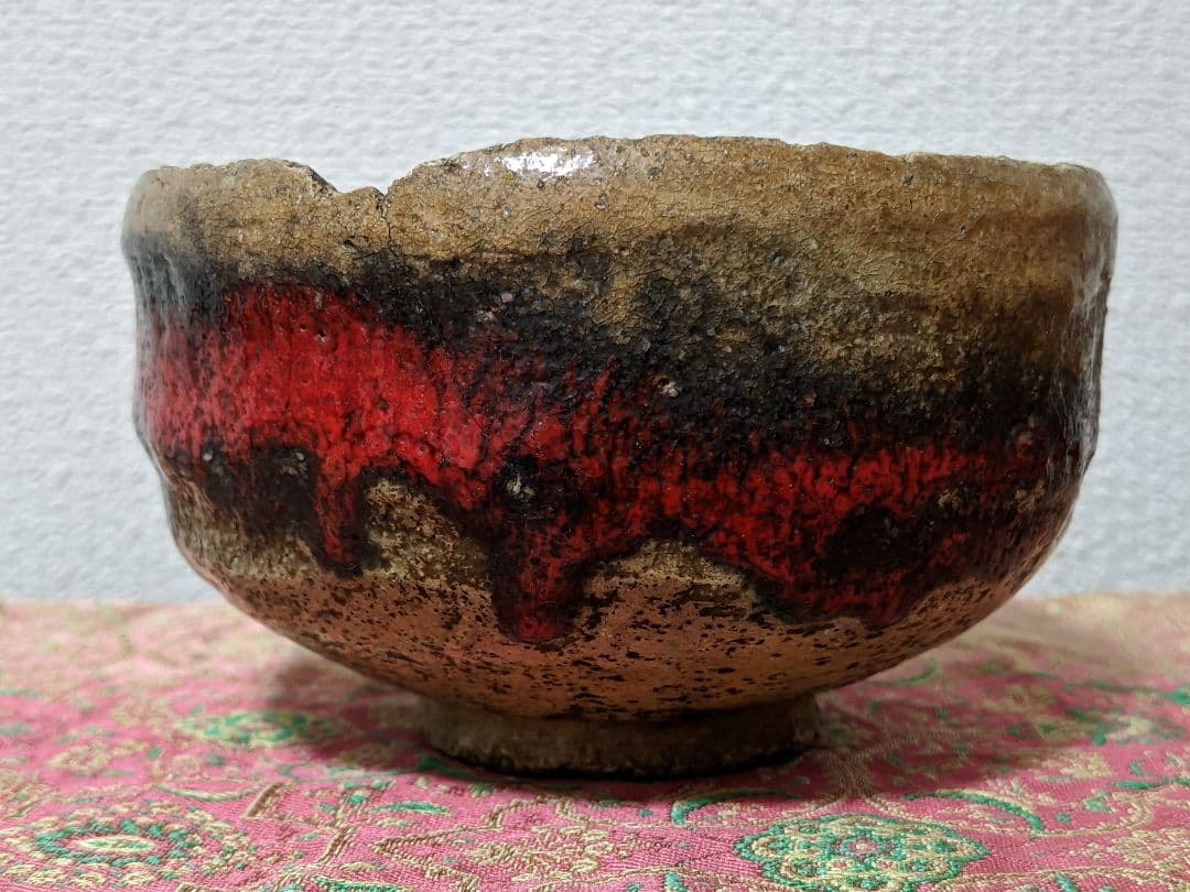 ⭐絶品！一点物 江戸時代 朱赤楽茶碗 茶道具 抹茶盌 古美術品 レア物 骨董品 ⭐絶品！一点物 江戸時代 朱赤楽茶碗 茶道具 抹茶盌 古美術品 レア物