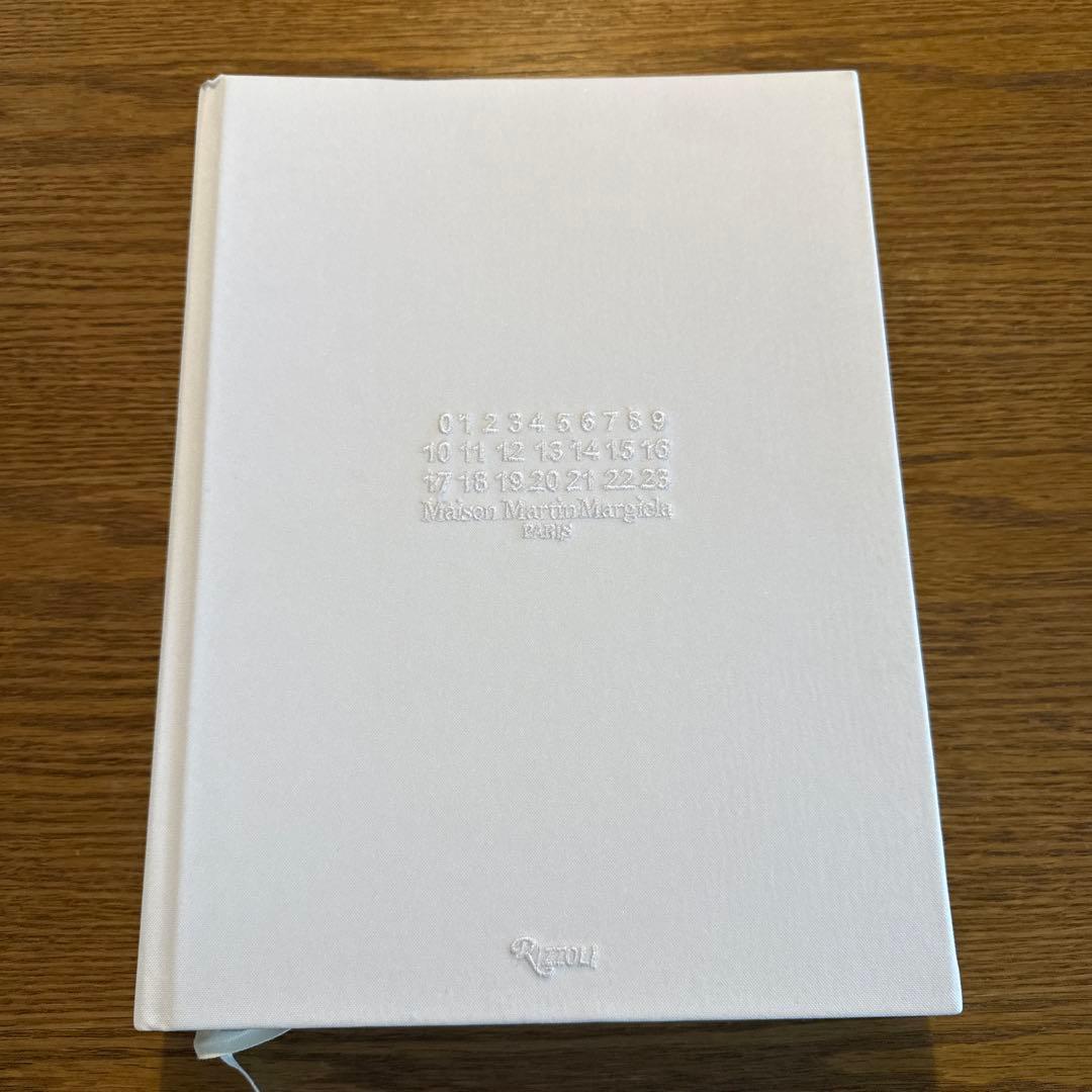 Mison Martin Margiela 雑誌 図鑑 Mison Martin Margiela 雑誌 図鑑