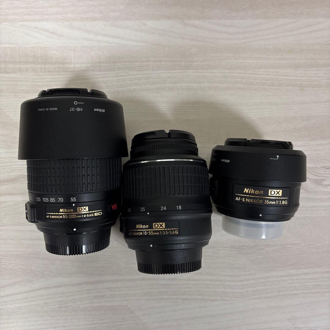 Nikon D5600 & D3000 レンズ3本・スピードライト付 - メルカリ